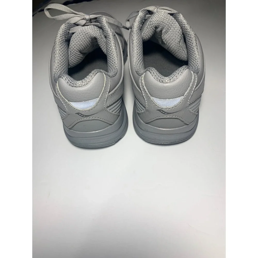 Saucony Integrity Walker 3 Sneakers Womens 9.5 W Gray Lace Up Shoes S50205-3